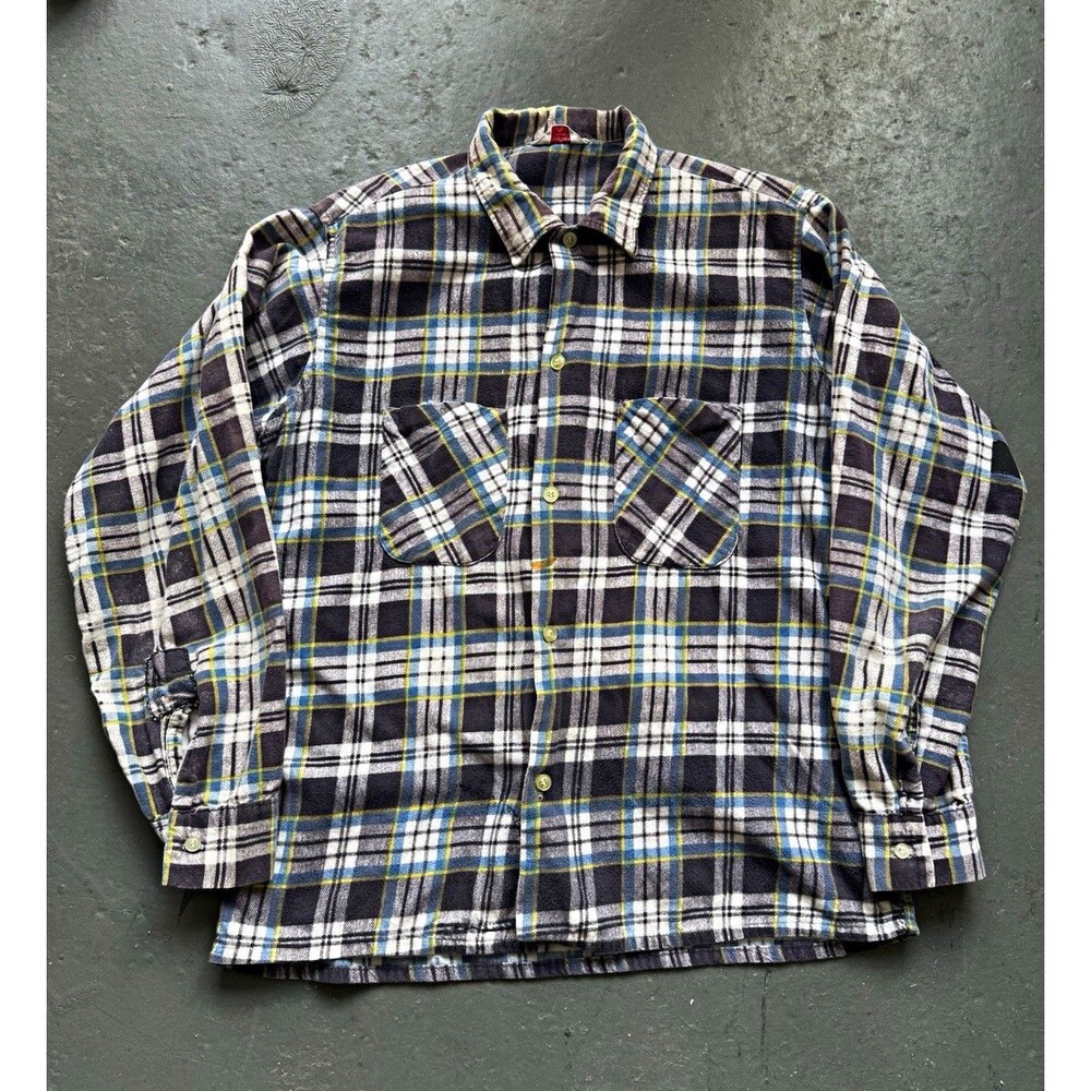 Vintage 60s Distinctive Sportswear Printed Flannel Plaid Shirt L